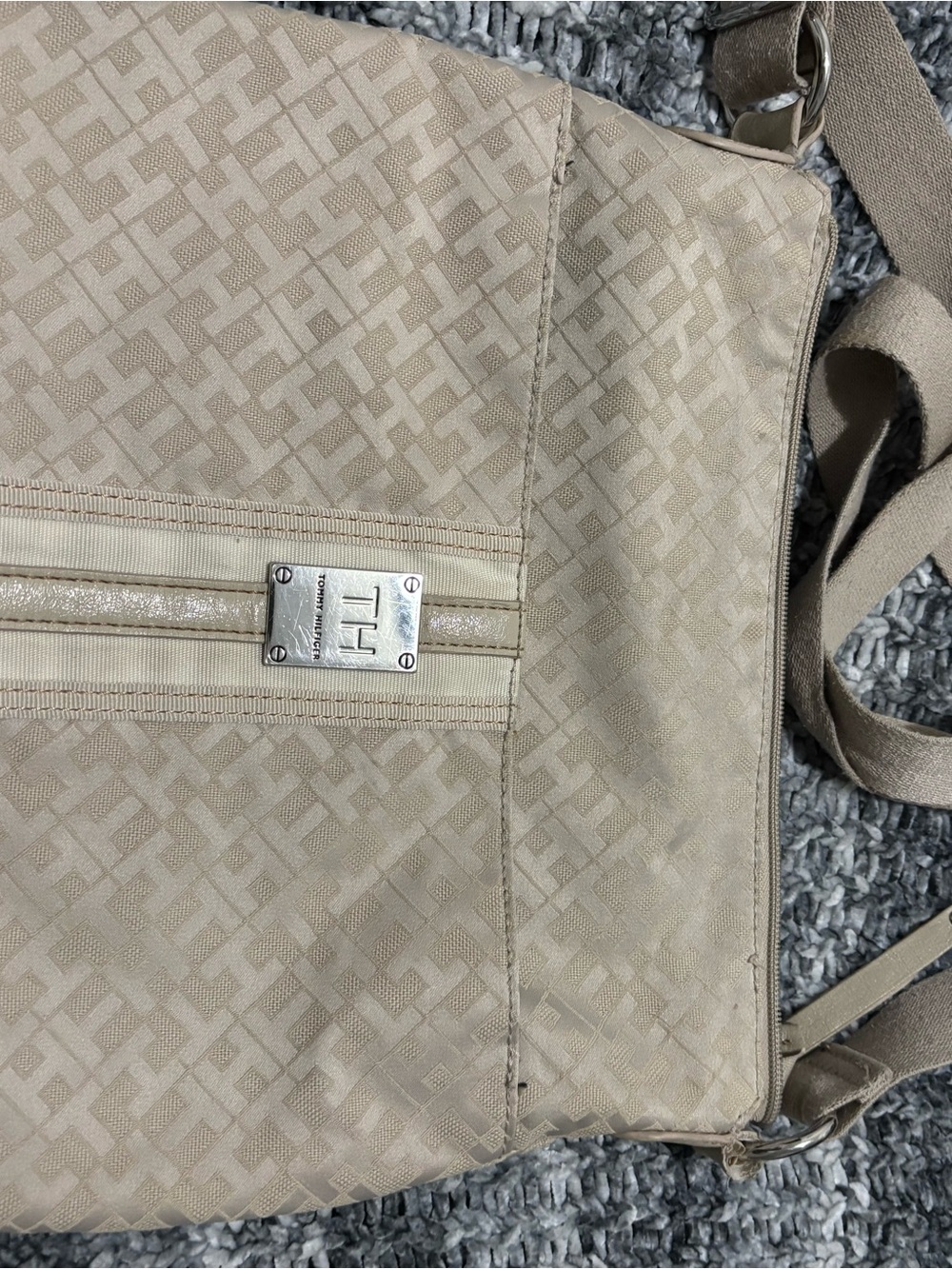 Tommy Hilfiger Tan Logo-Pattern Messenger Bag